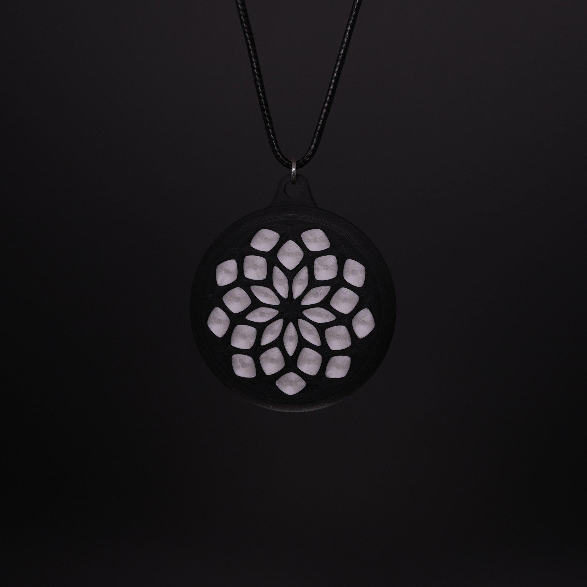 Mandalum Pendant