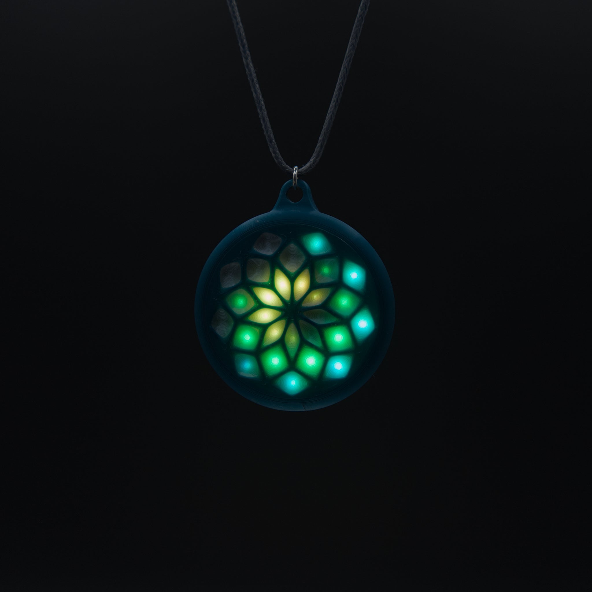 Mandalum Pendant